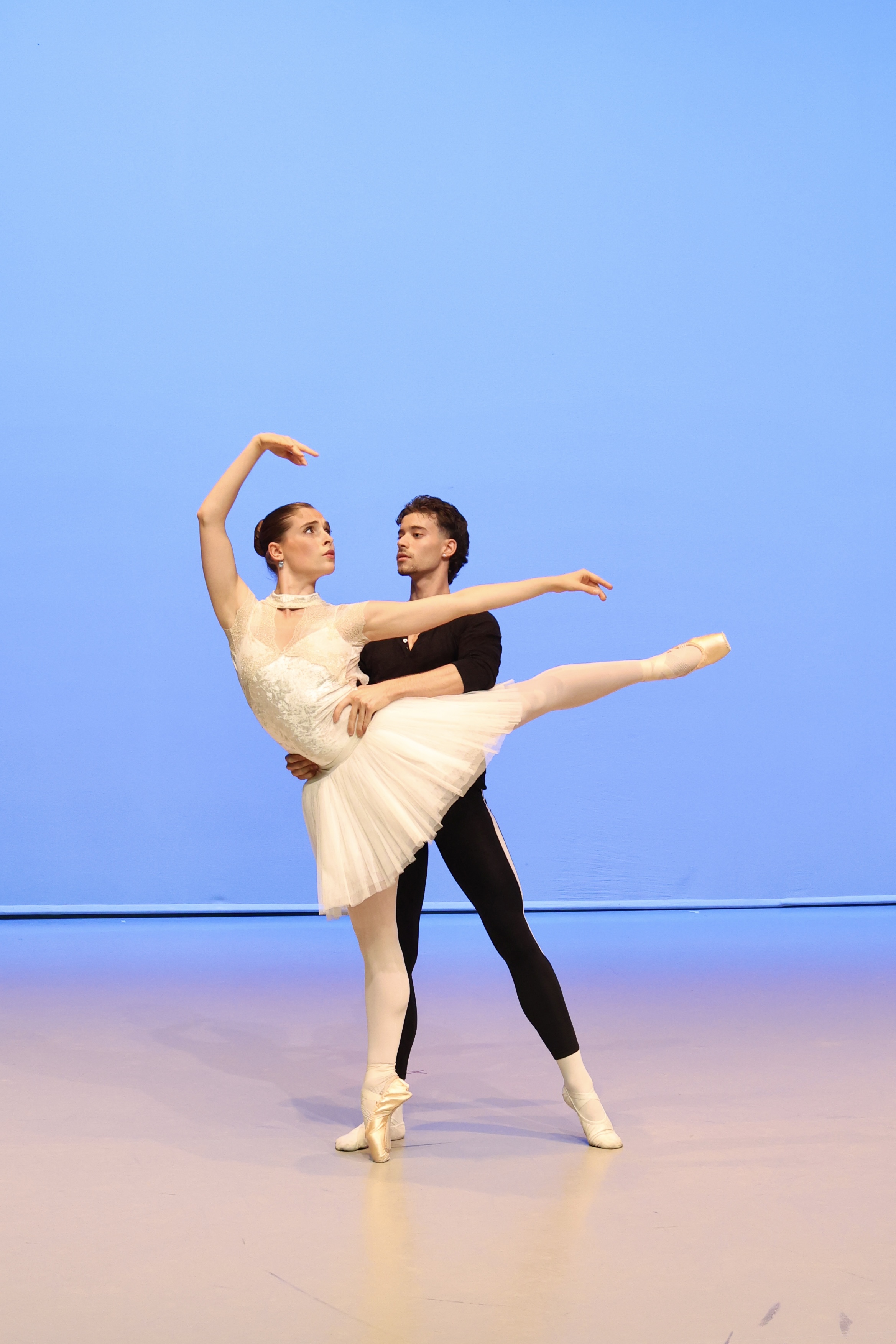 Hannah Martin performing a classical ballet duet